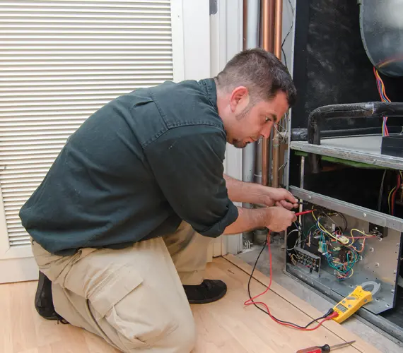 Dependable HVAC team in Wood River, IL